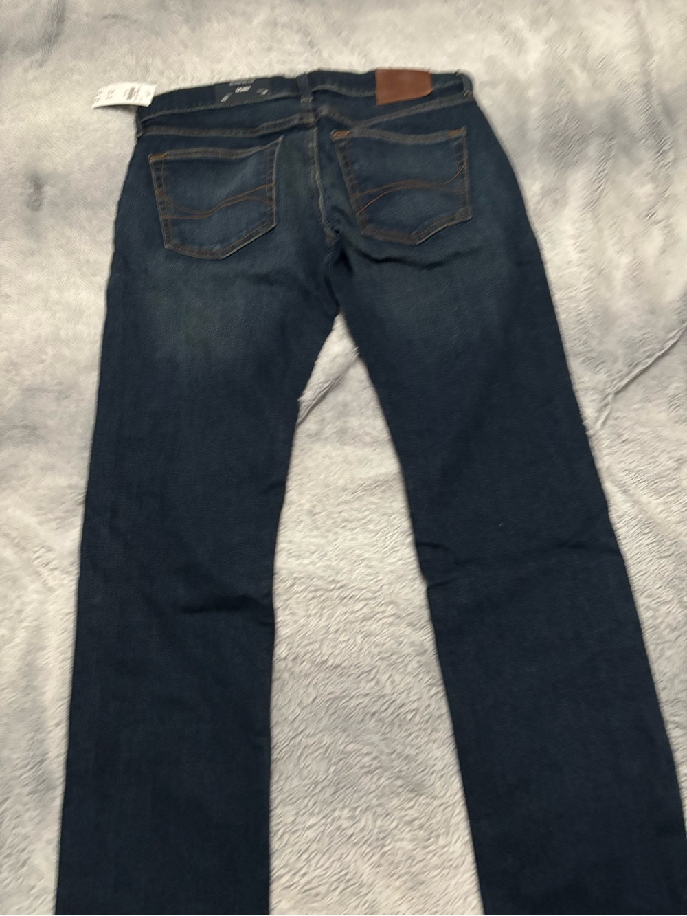 Hollister Men's Straight Leg Dark Blue Jeans